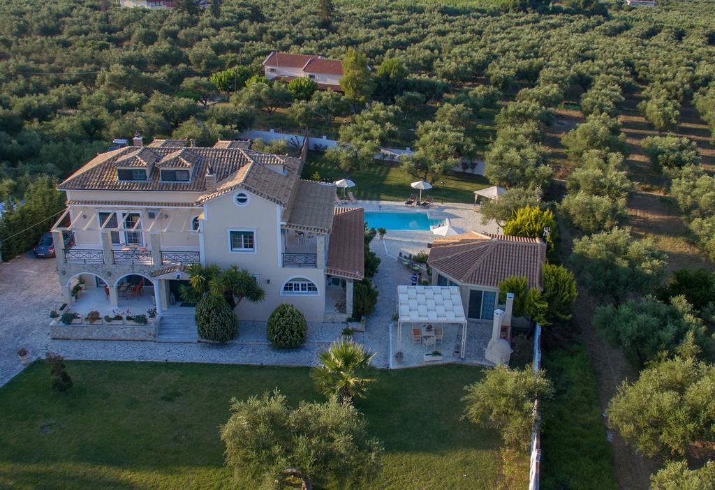 Eleni'S Family Villa Laganas Esterno foto